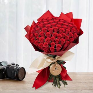 100 red roses bouquet