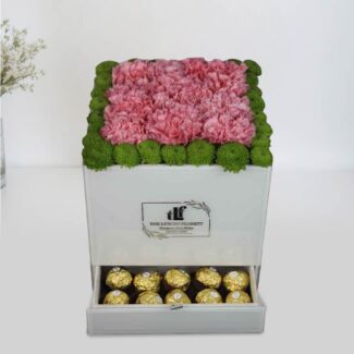 carnations and daisies box