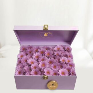 pink daisy box bouquet