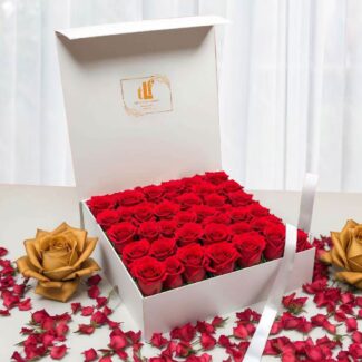 red roses flap box bouquet